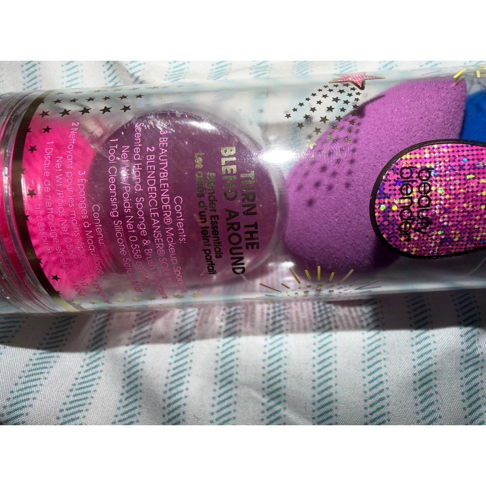 Beautyblender Turn The Blend Around 6 Piece Makeup Sponge and‎ Cleanser Set New - Picture 2 of 2